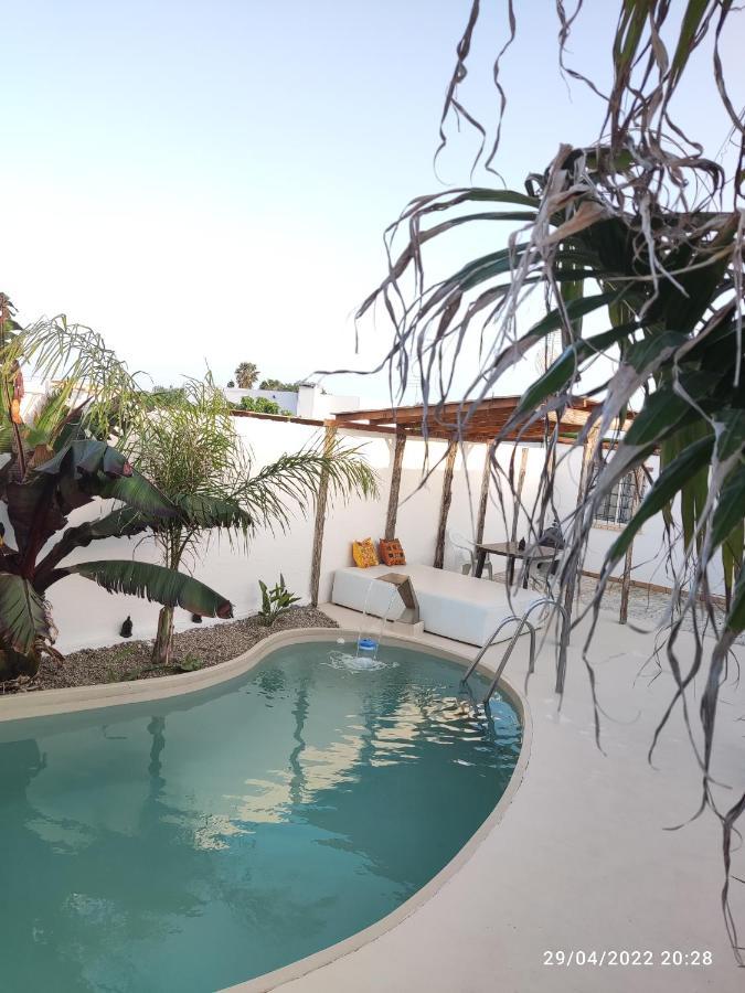 Villa Casa Blanca Luxury Spa Con Piscina Privada Y Jacuzzi Privado شيكلانا دي لا فرونتيرا المظهر الخارجي الصورة